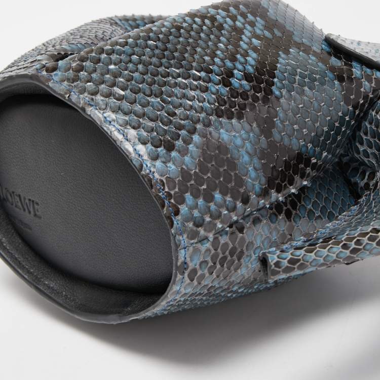 Pre Owned Loewe Teal/Black Python Elephant Shoulder Bag