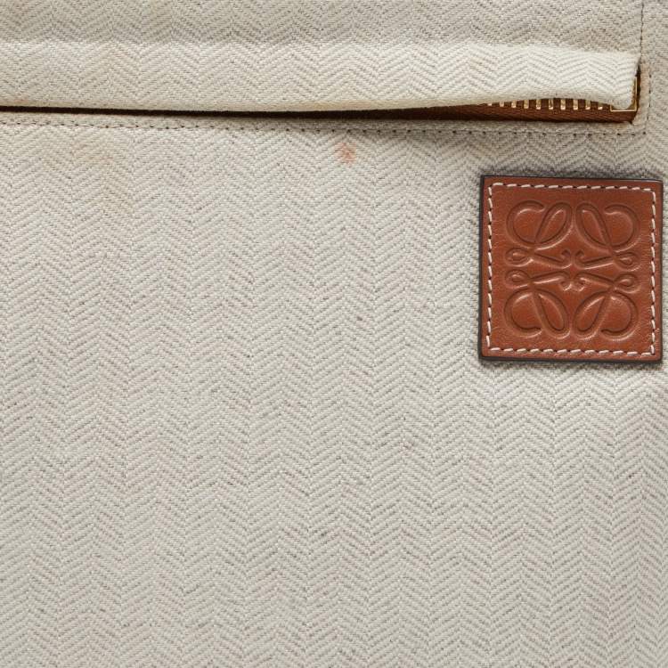 Pre Owned Loewe Off White Herringbone Fabric T Pouch