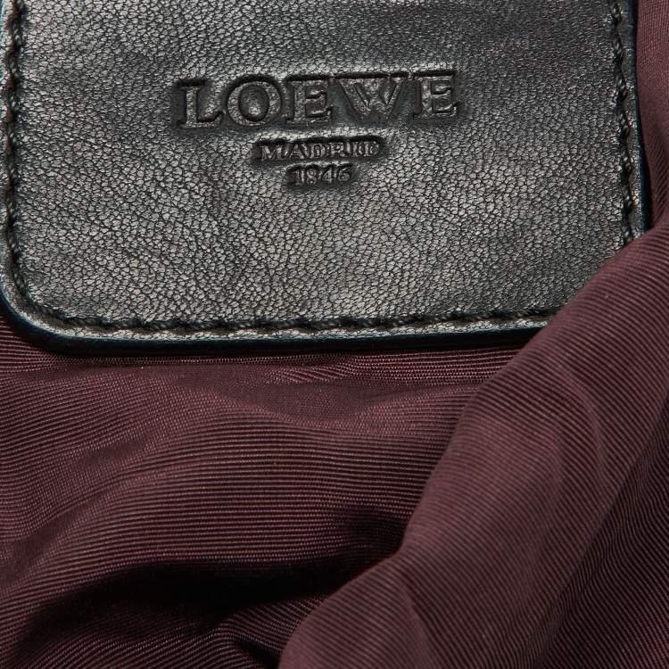 Pre Owned Loewe Black Leather Drawstring Hobo