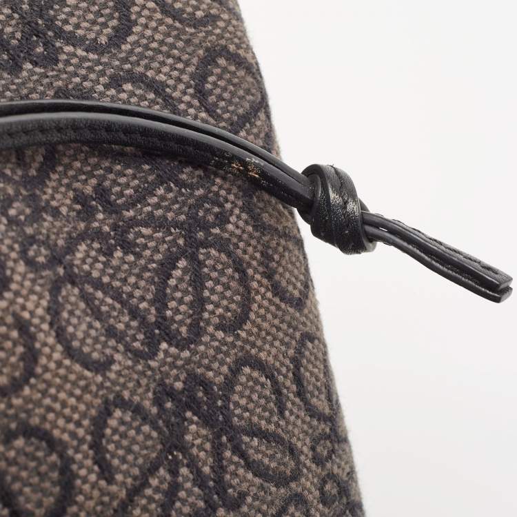 Pre Owned Loewe Black Anagram Jacquard and Leather Cubi Baguette Bag