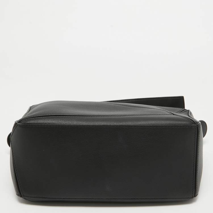 Pre Owned Loewe Black Leather Small Puzzle Shoulder Bag