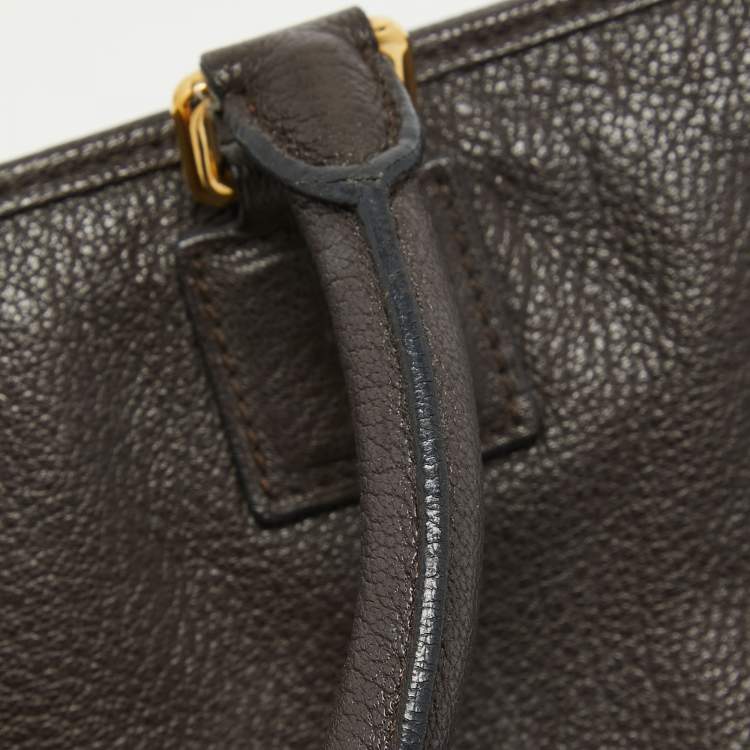 Pre Owned Loewe Brown Leather Wood Handle Amazona 36 Bag