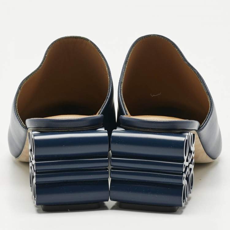 Pre Owned Loewe Navy Blue Leather Pointed Toe Mules Size 40