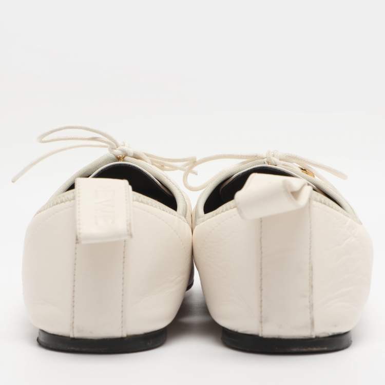 Pre Owned Loewe White Leather Anagram Derby Size 40