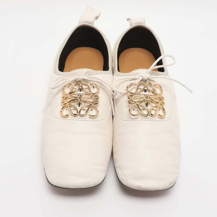 Pre Owned Loewe White Leather Anagram Derby Size 40