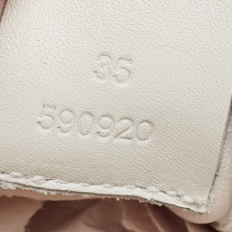 مملوكة مسبقًا Loewe White Nylon and Suede Flow Low Top Sneakers Size 35