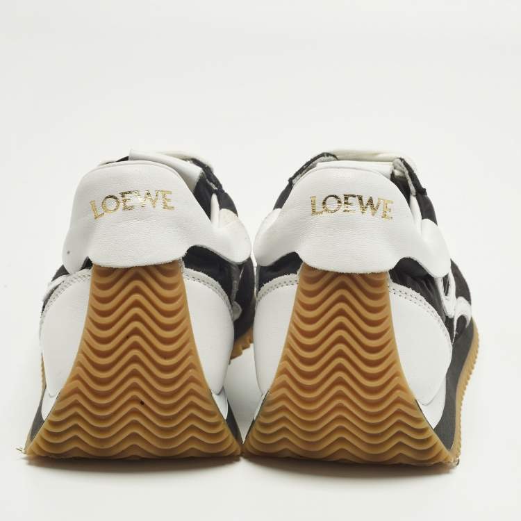 Pre Owned Loewe Flow logo Size 36 Black Nylon and Suede Lace Up Sneakers