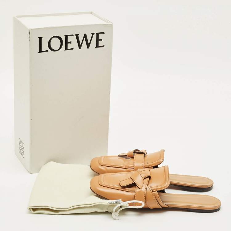 Pre Owned Loewe Knotted Gate Size 39 Tan Leather Flat Mules