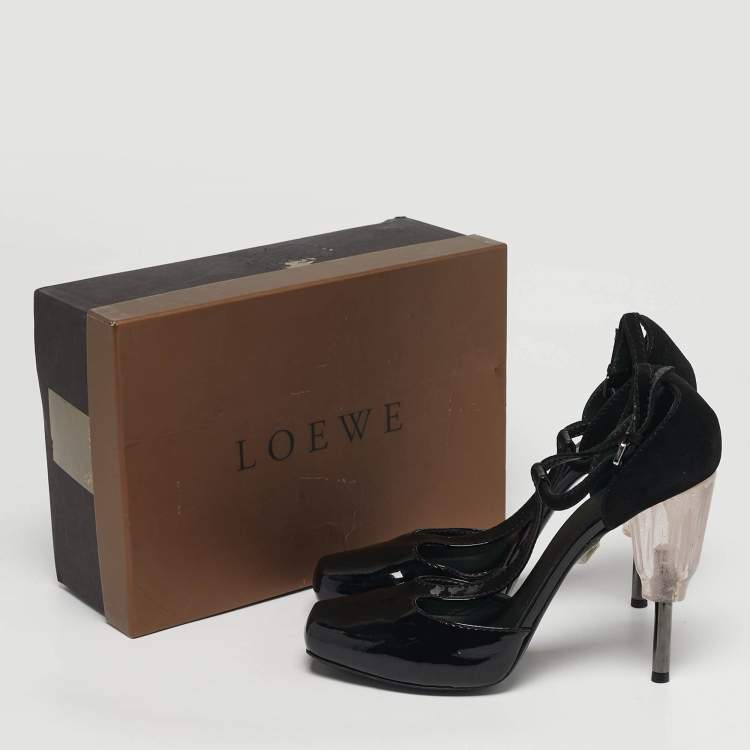 Pre Owned Loewe Size 40 Black Patent Leather and Suede T-Strap Pumps