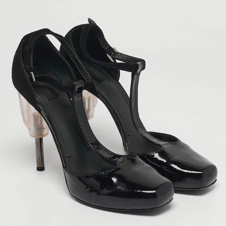 Pre Owned Loewe Size 40 Black Patent Leather and Suede T-Strap Pumps