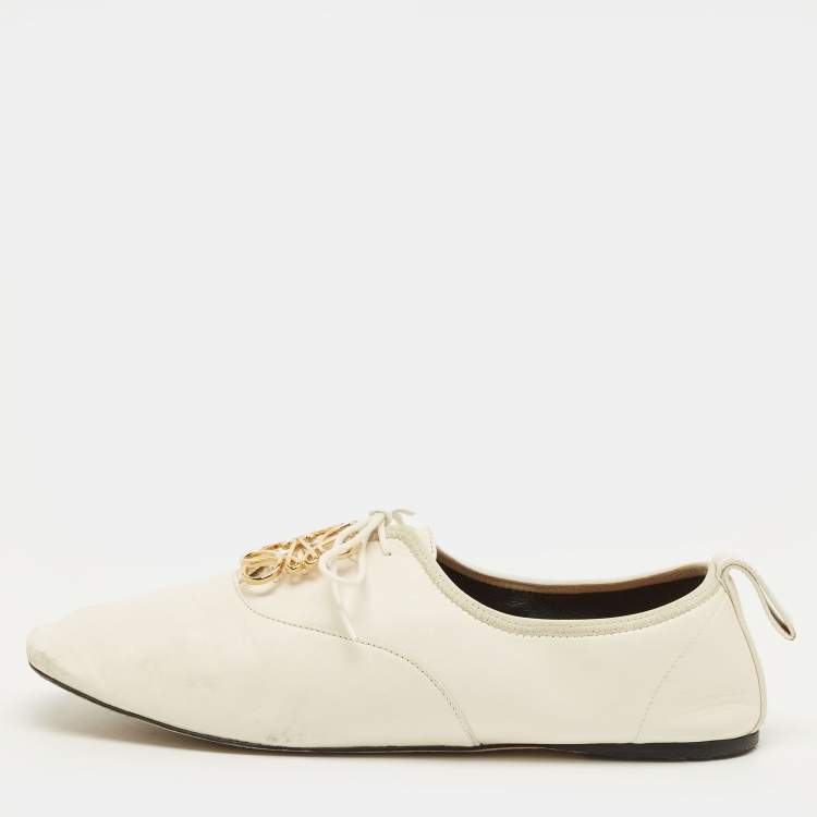 Pre Owned Loewe Anagram Size 40 White Leather Lace Up Derby Shoes
