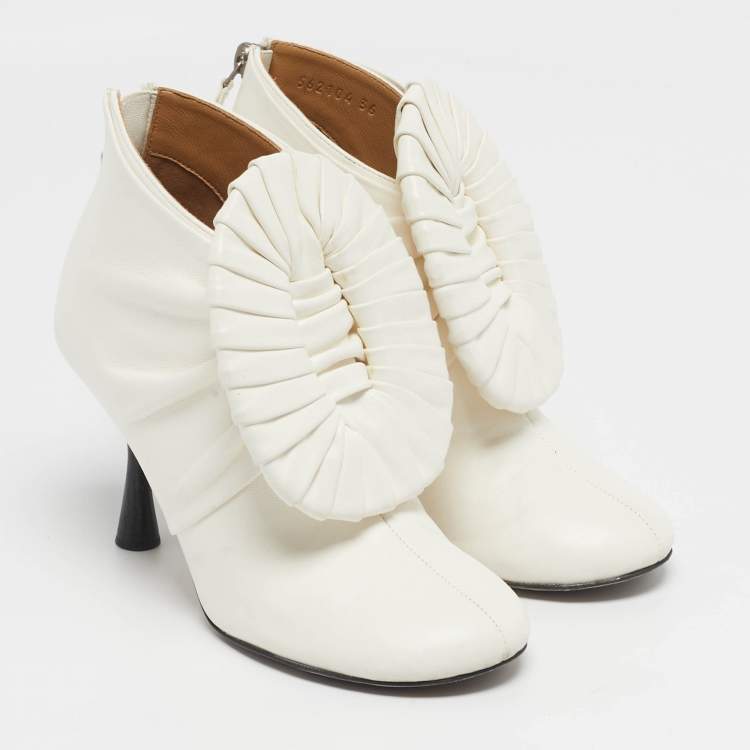 Pre Owned Loewe Pleated Buckle Size 36 White Leather Booties