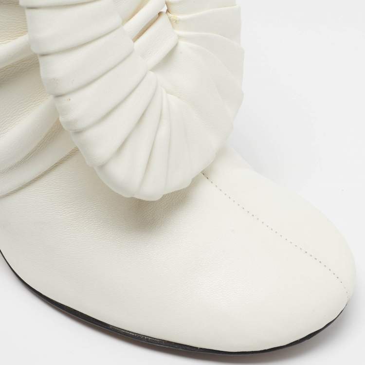 Pre Owned Loewe Pleated Buckle Size 36 White Leather Booties