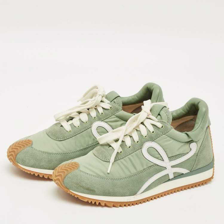 Pre Owned Loewe Flow Runner Size 38 Green Leather and Suede Lace Up Sneakers