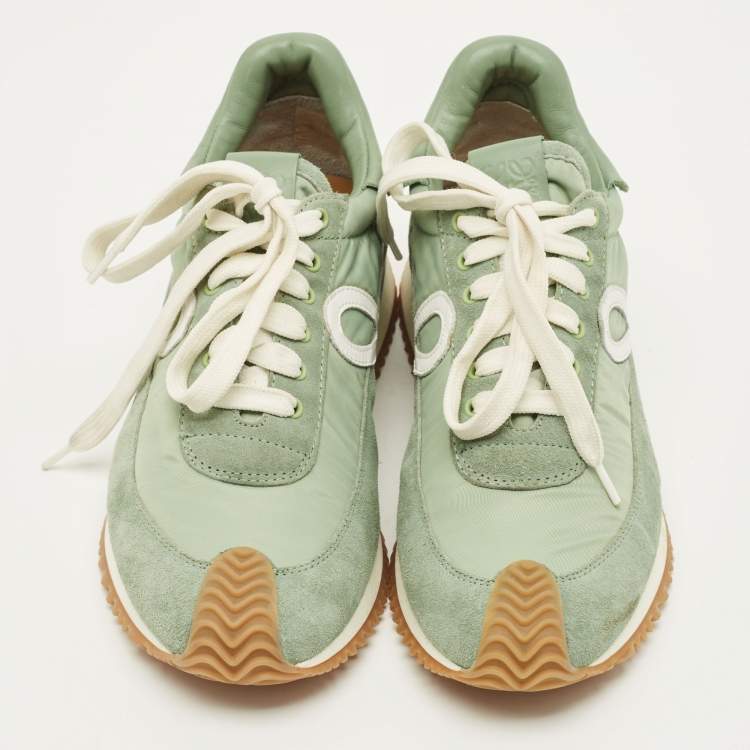 Pre Owned Loewe Flow Runner Size 38 Green Leather and Suede Lace Up Sneakers