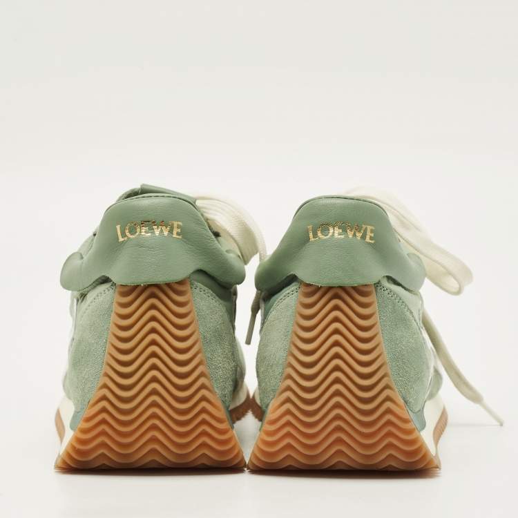 Pre Owned Loewe Flow Runner Size 38 Green Leather and Suede Lace Up Sneakers