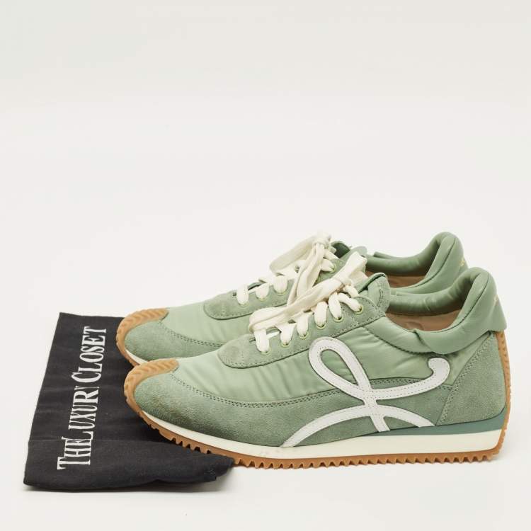 Pre Owned Loewe Flow Runner Size 38 Green Leather and Suede Lace Up Sneakers