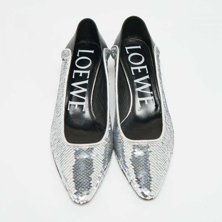 Pre Owned Loewe Size 38 Silver/Black Leather and Sequins Block Heel Pumps