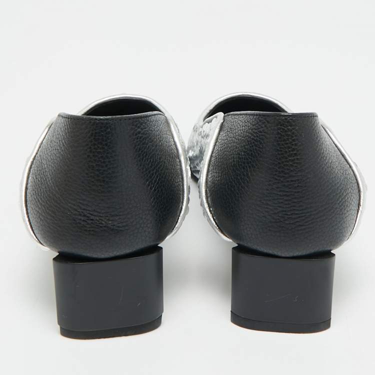 Pre Owned Loewe Size 38 Silver/Black Leather and Sequins Block Heel Pumps