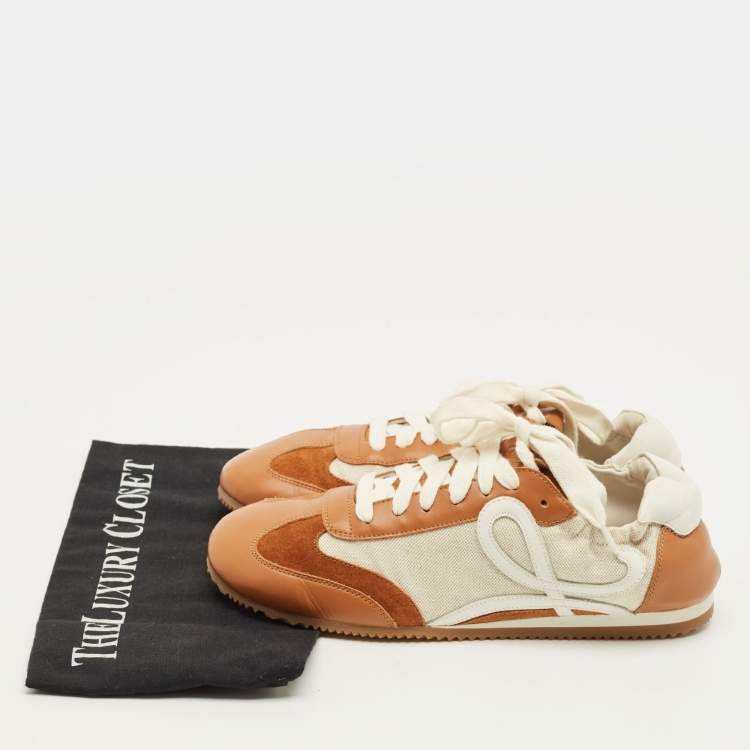 Pre Owned Loewe Flow Runner Size 39 Brown/White Leather and Suede Lace Up Sneakers
