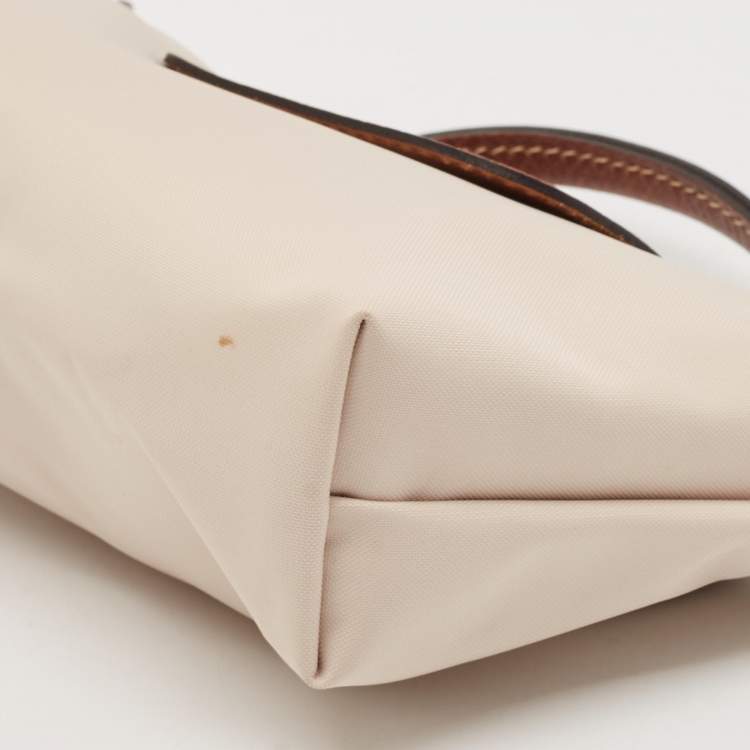 Pre Owned Longchamp Beige Leather and Nylon Le Pliage Pouch