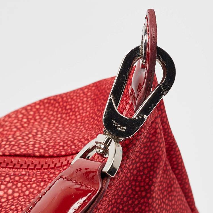 Pre Owned Longchamp Red Stingray Print Nylon and Patent Leather Le Pliage Neo Tote