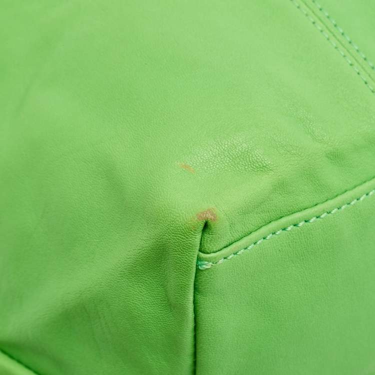 Pre Owned Longchamp Green Leather Le Pliage Tote