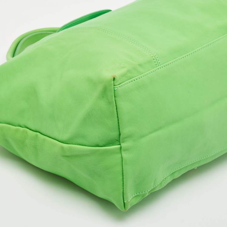 Pre Owned Longchamp Green Leather Le Pliage Tote