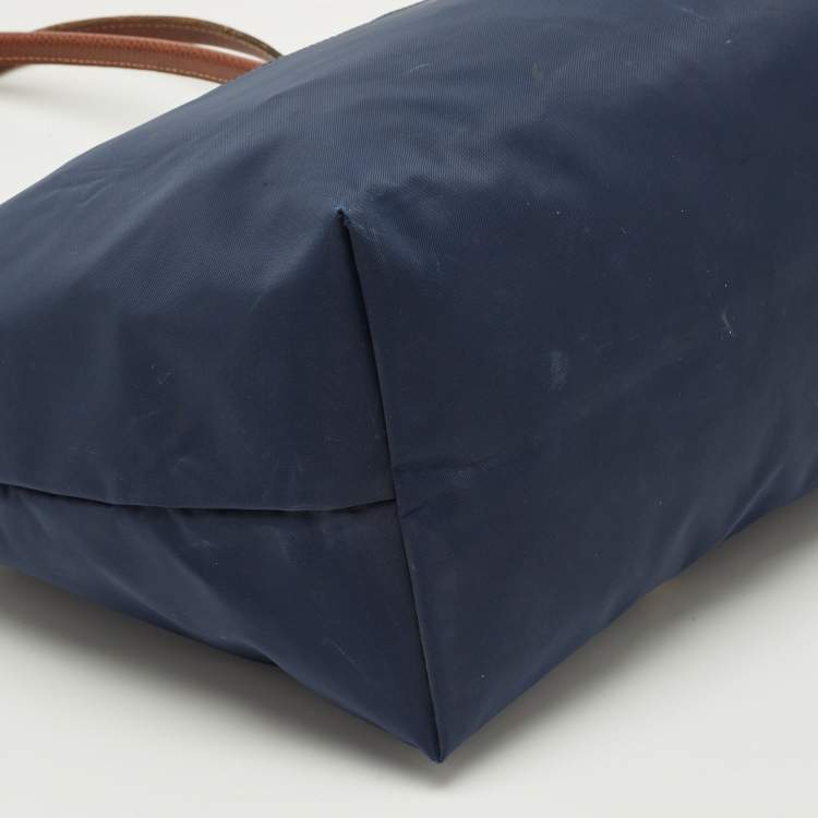 مملوكة مسبقًا Longchamp Navy Blue/Brown Nylon Large Le Pliage Tote