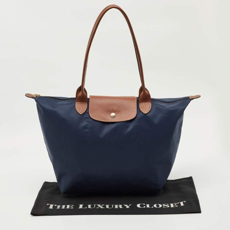 مملوكة مسبقًا Longchamp Navy Blue/Brown Nylon Large Le Pliage Tote