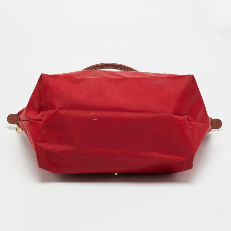 Pre Owned Longchamp Le Pliage Medium Red Nylon Tote