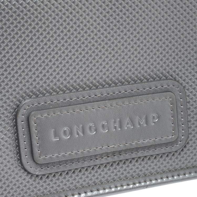 Pre Owned Longchamp Silver Textured Leather Continental Flap Wallet