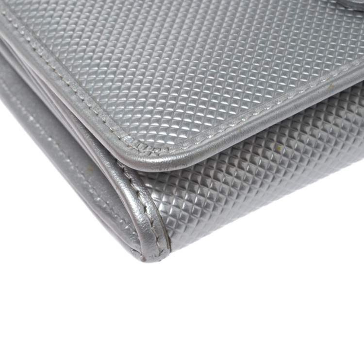 Pre Owned Longchamp Silver Textured Leather Continental Flap Wallet