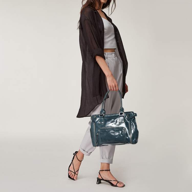 Pre Owned Longchamp Blue Patent Leather Tote