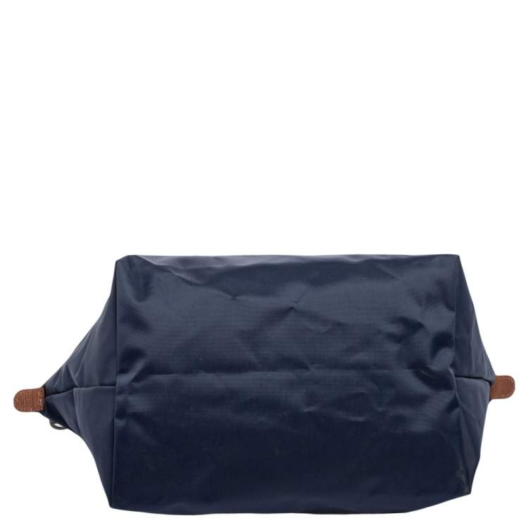 مملوكة مسبقًا Longchamp Navy Blue Nylon Le Pliage Tote