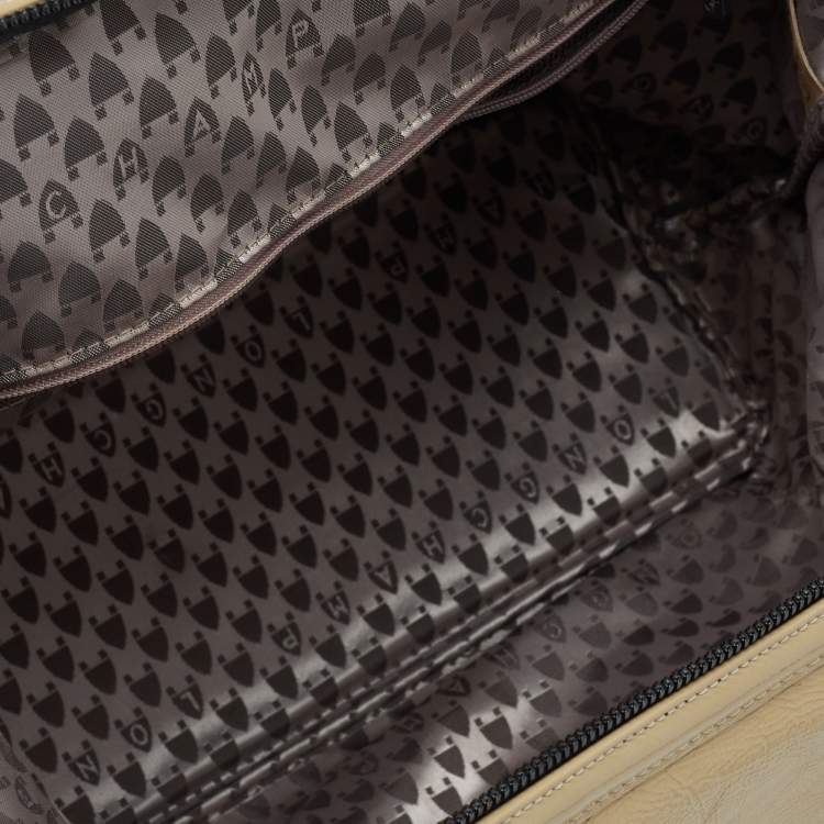Pre Owned Longchamp Beige Patent Leather Legend Tote