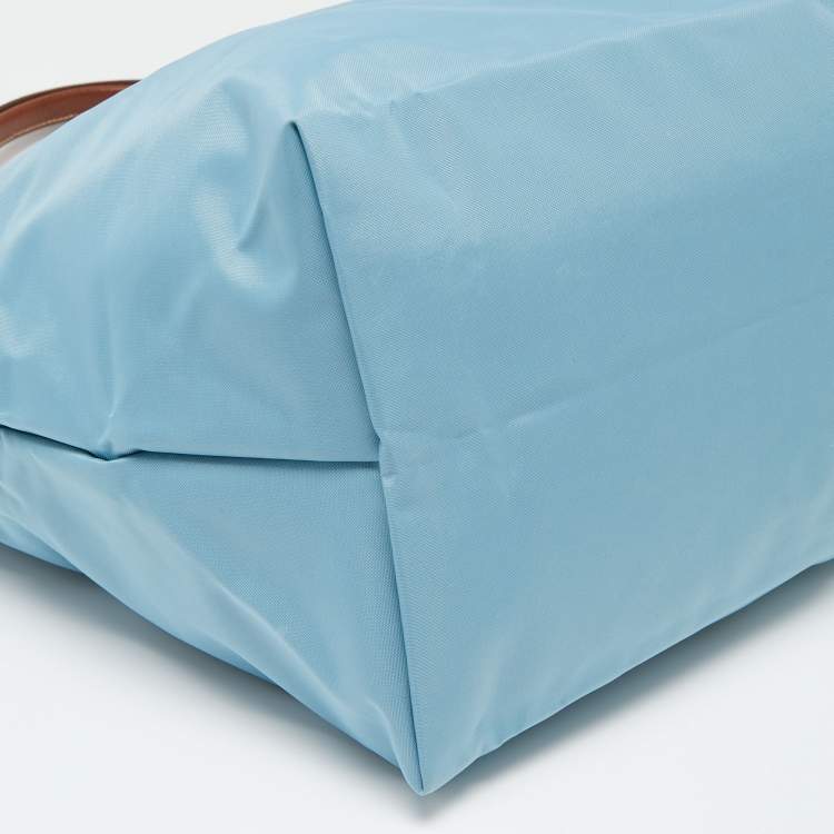 مملوكة مسبقًا Longchamp Blue Nylon and Leather Medium Le Pliage Tote