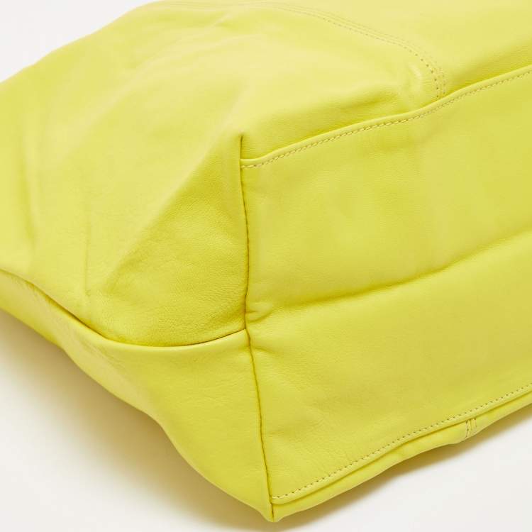 Pre Owned Longchamp Lime Green Leather Large Le Pliage Tote