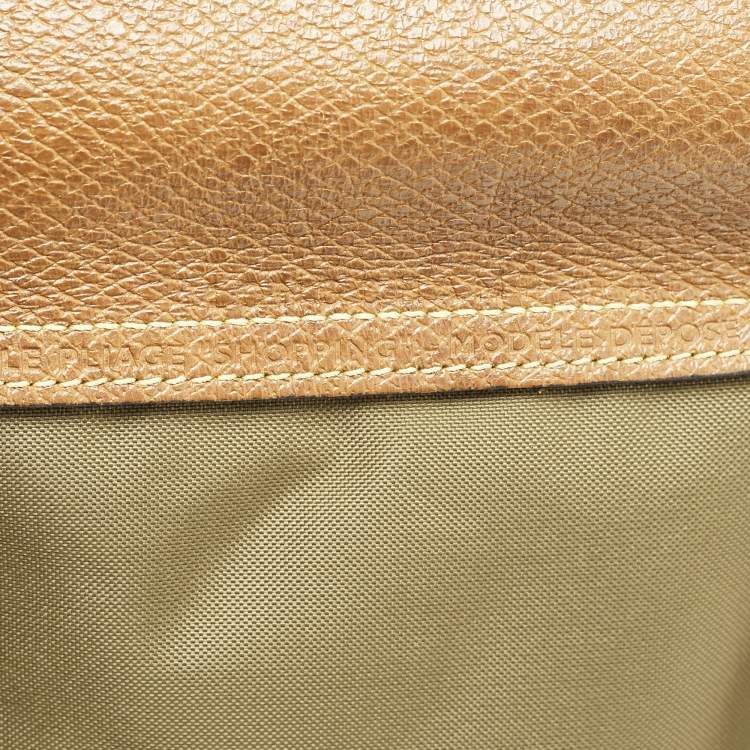 Pre Owned Longchamp Khaki Green Nylon and Leather Le Pliage Tote