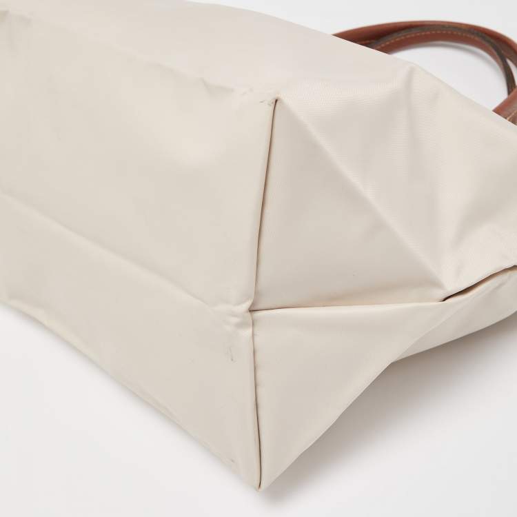 Pre Owned Longchamp Cream/Brown Nylon and Leather Le Pliage Tote