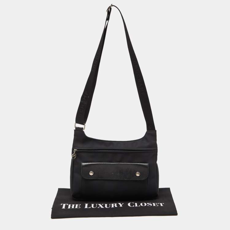 مملوكة مسبقًا Longchamp Black Nylon and Leather Messenger Bag