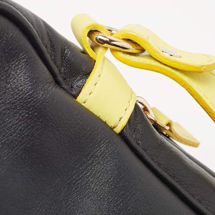 Pre Owned Longchamp Black Leather Crossbody Bag
