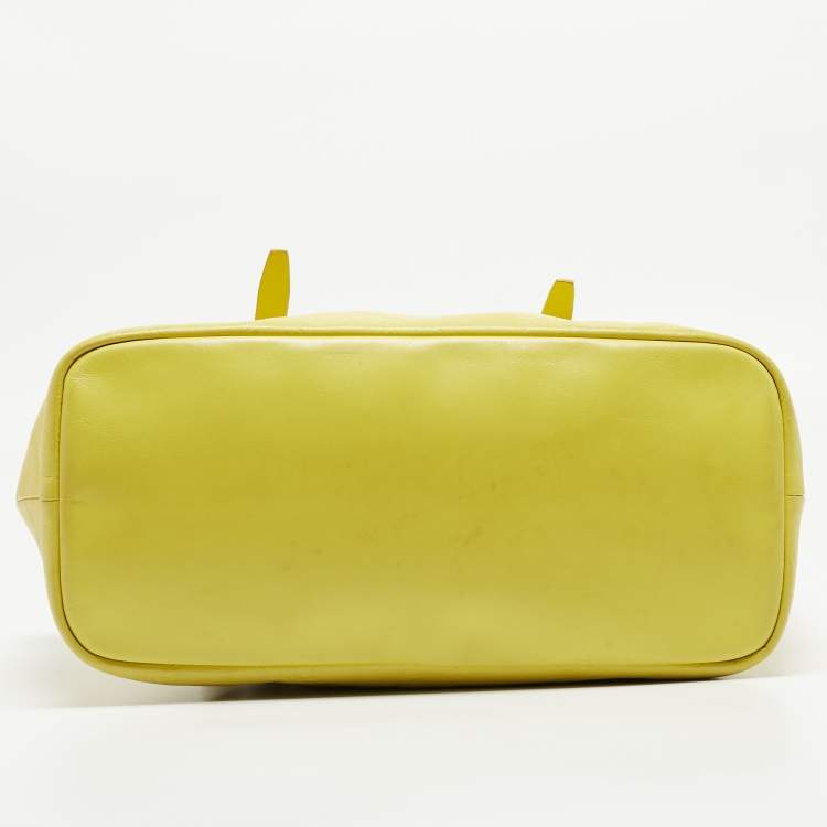 Pre Owned Longchamp Yellow Leather Medium LM Cuir Shopper Tote
