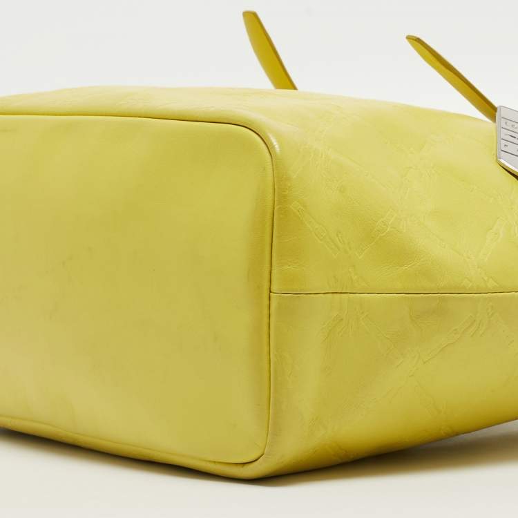 Pre Owned Longchamp Yellow Leather Medium LM Cuir Shopper Tote