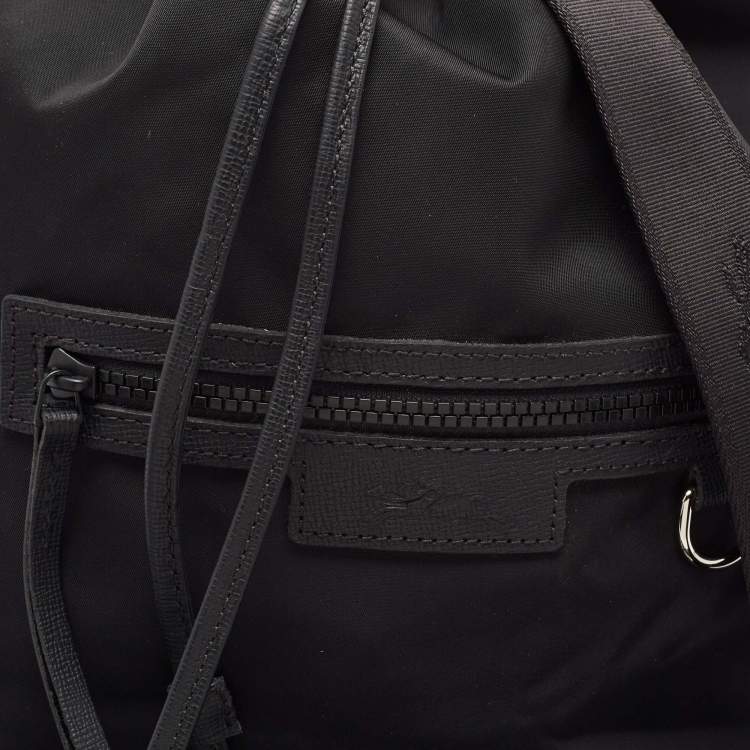 Pre Owned Longchamp Black Nylon Le Pliage Neo Bucket Shoulder Bag