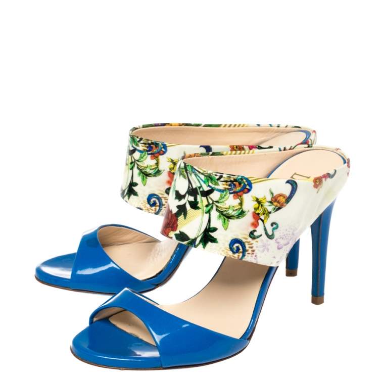 Pre Owned Loriblu Blue/White Floral Printed Patent Leather Slide Sandals Size 36
