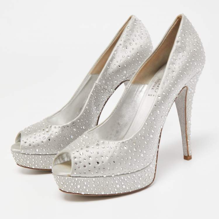 Pre Owned Loriblu Silver Satin Crystal Embellished Peep Toe Platform Pumps Size 40