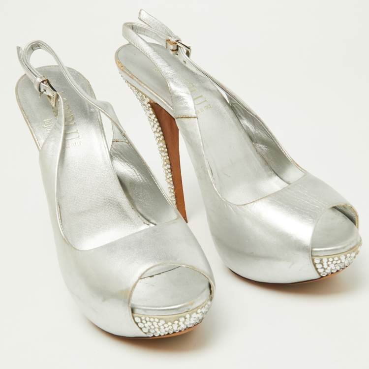 Pre Owned Loriblu Metallic Silver Leather Crystal Embellished Slingback Platform Pumps Size 39.5