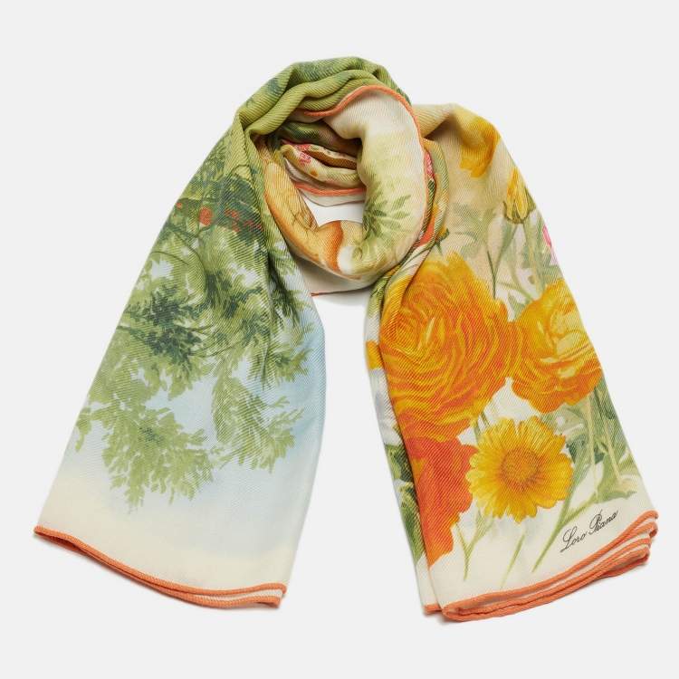 مملوكة مسبقًا Loro Piana Multicolor Floral Printed Cashmere & Silk Square Scarf
