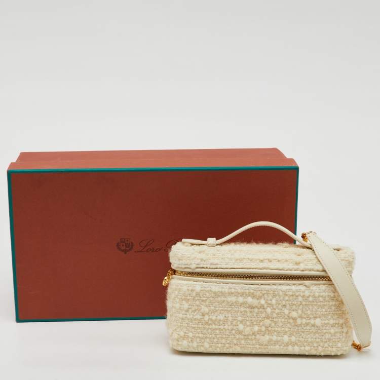 Pre Owned Loro Piana Off White Virgin Wool and Leather Extra Pocket L19 Bag